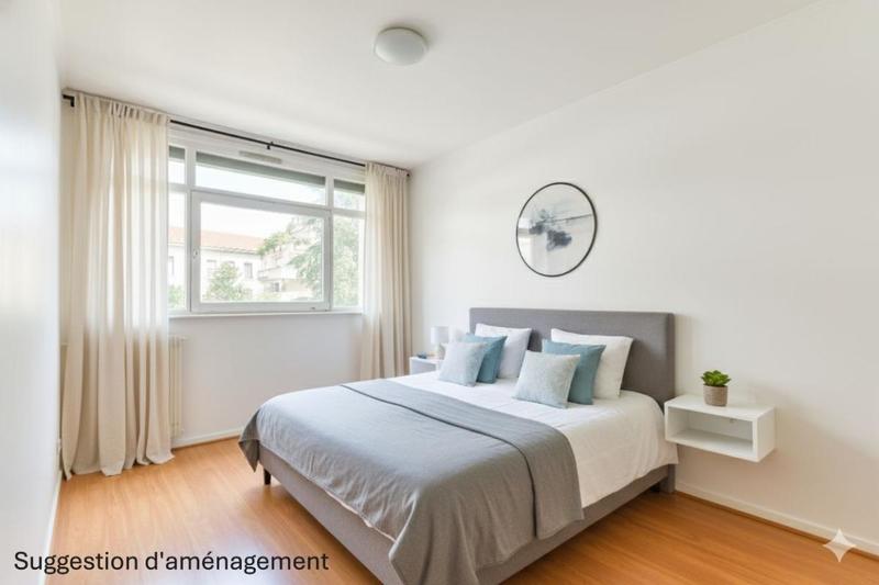 Appartement - 83 m² - 4 pièces