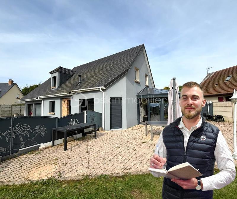 Maison traditionnelle - 168 m² - 6 pièces