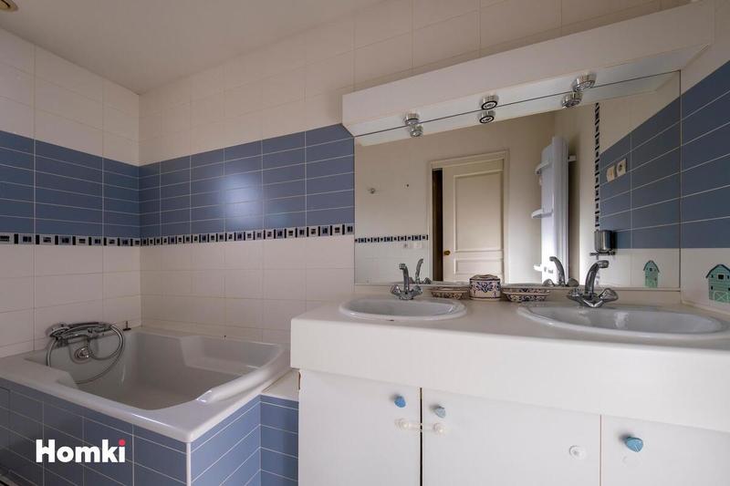 Maison - 157 m² - 6 pièces