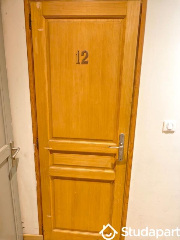 Chambre - 15 m² - 1 pièce