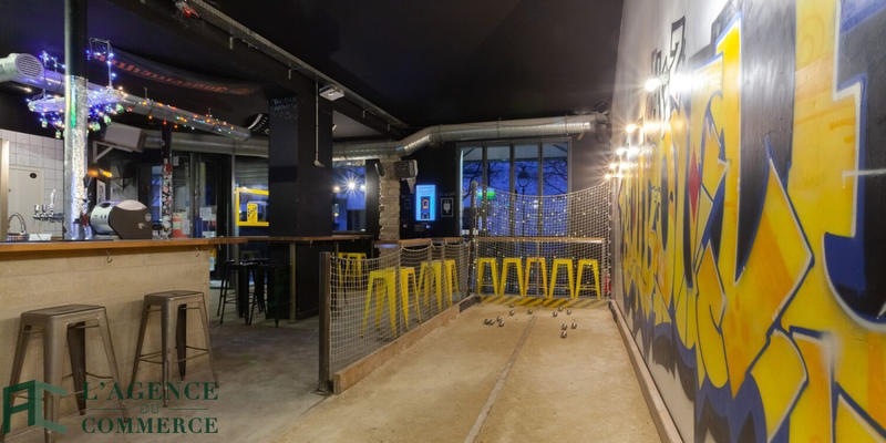 Fonds de commerce - Local commercial - 180 m²