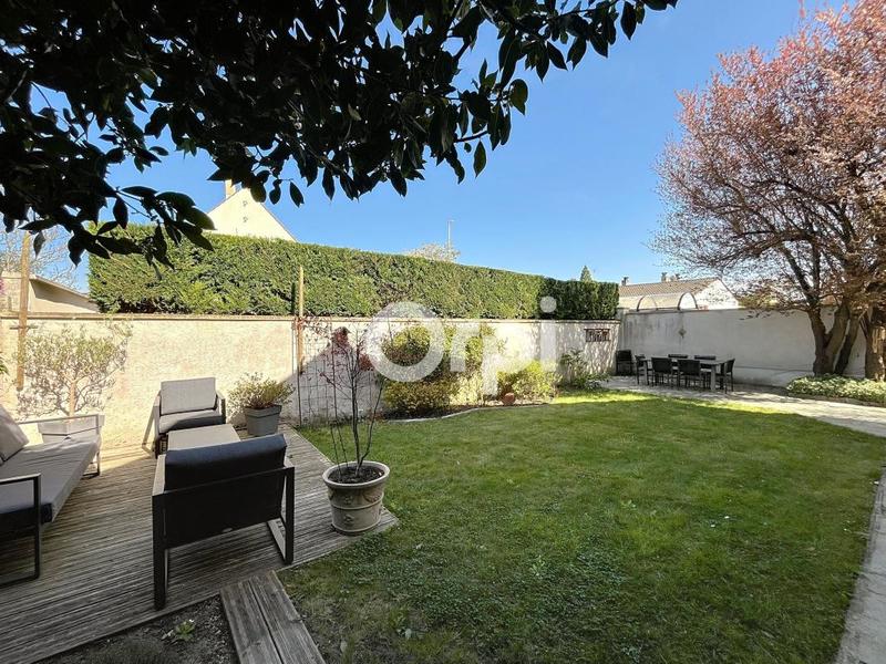 Maison - 170 m² - 6 pièces