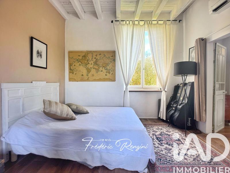 Maison - 145 m² - 5 pièces