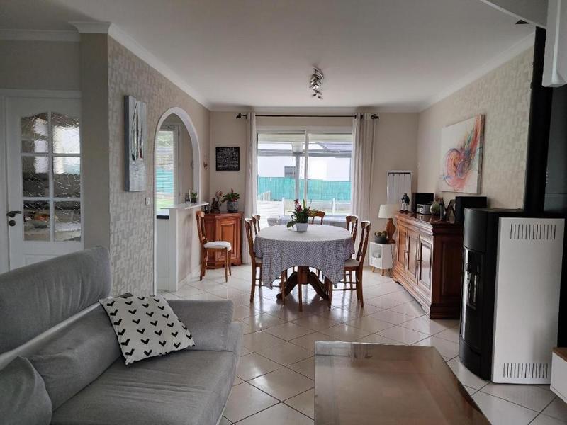 Maison - 93 m² - 5 pièces