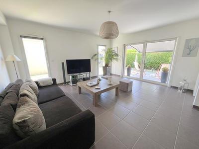 Maison - 176 m² - 6 pièces