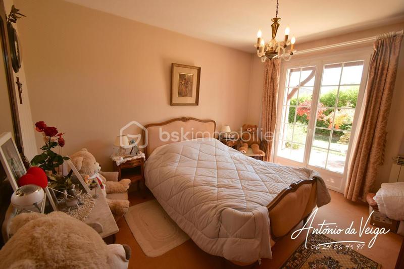 Villa - 157 m² - 6 pièces