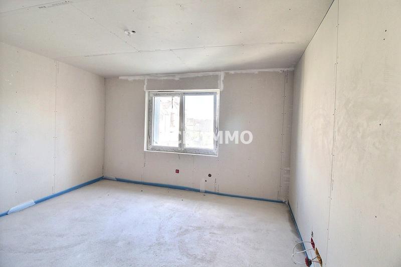 Maison - 276 m² - 10 pièces