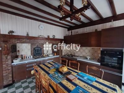 Maison - 94 m² - 4 pièces