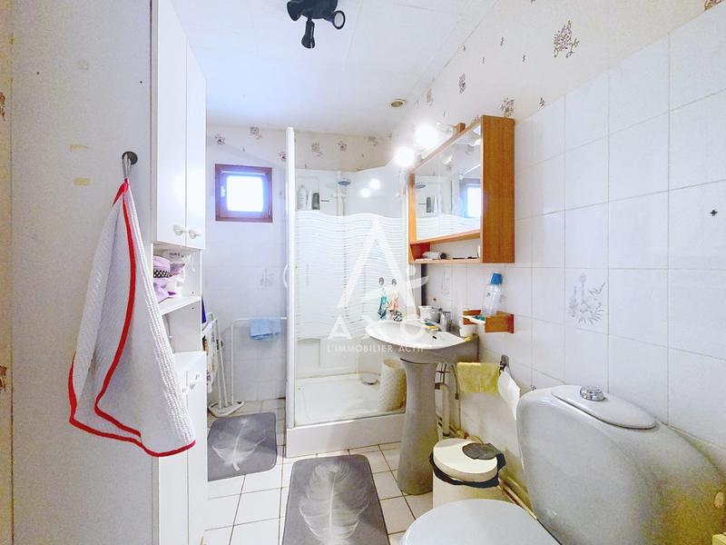 Maison - 90 m² - 3 pièces