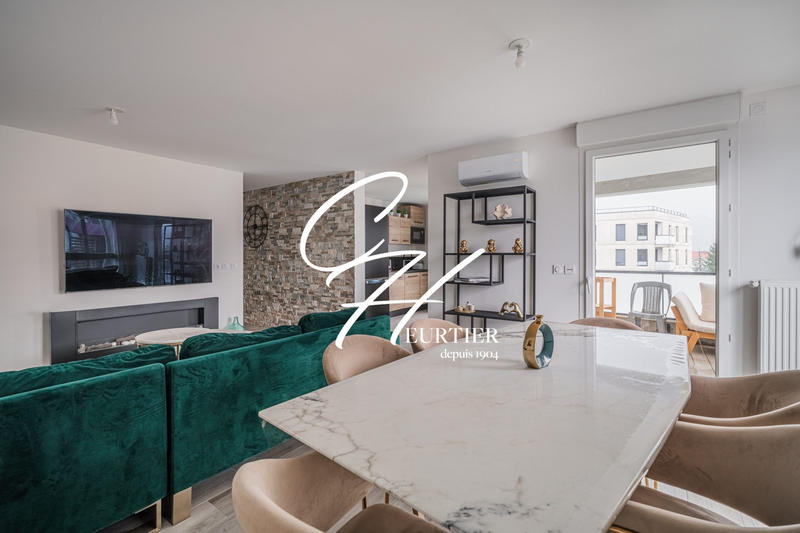 Appartement - 83 m² - 4 pièces