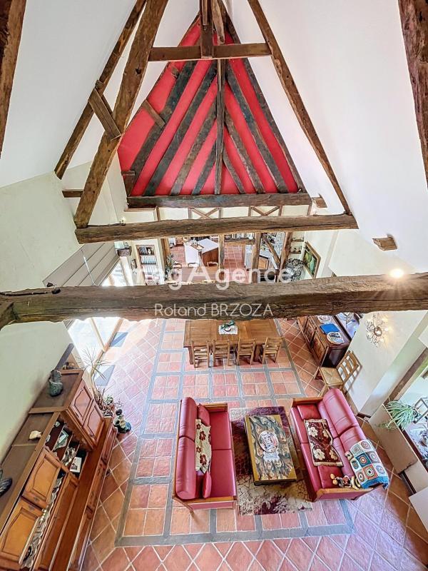 Local commercial - 595 m² - 10 pièces