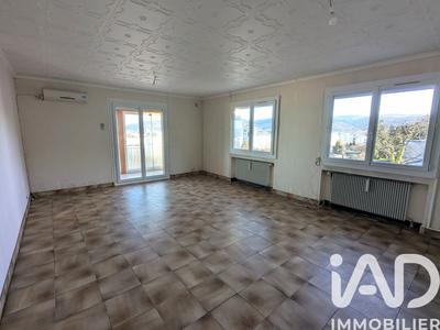 Maison - 105 m² - 4 pièces