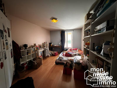 Maison - 145 m² - 6 pièces