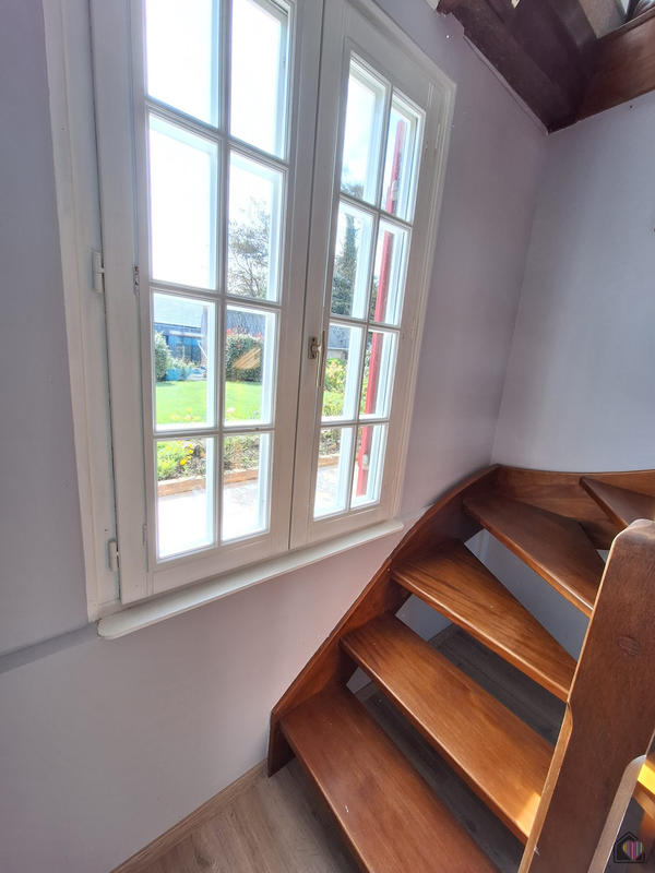 Maison - 150 m² - 12 pièces