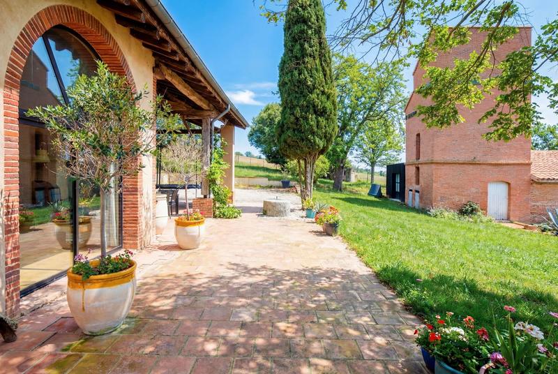 Maison ancienne - 266 m² - 5 pièces