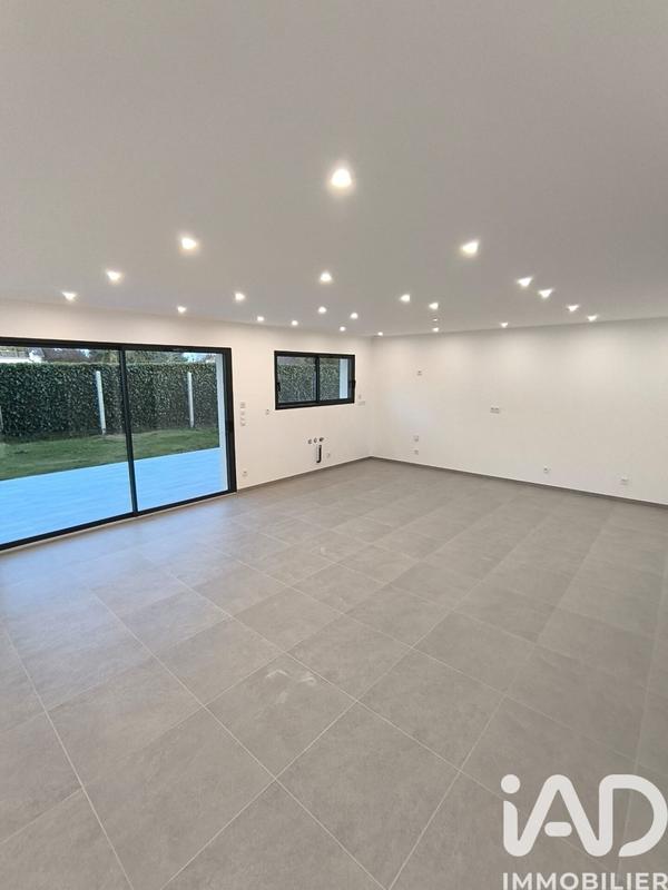 Maison - 100 m² - 5 pièces