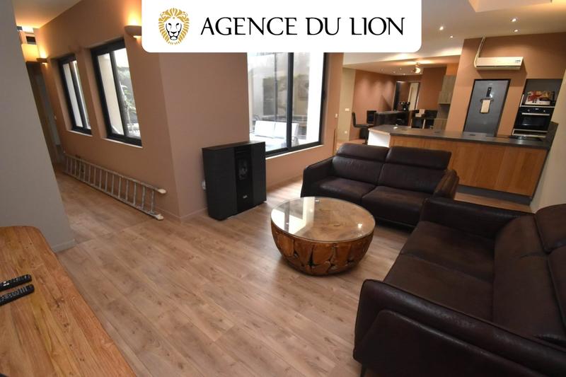 Appartement - 163 m² - 5 pièces