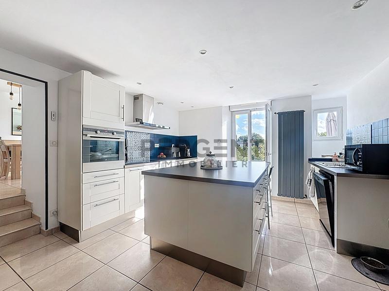 Maison - 160 m² - 6 pièces