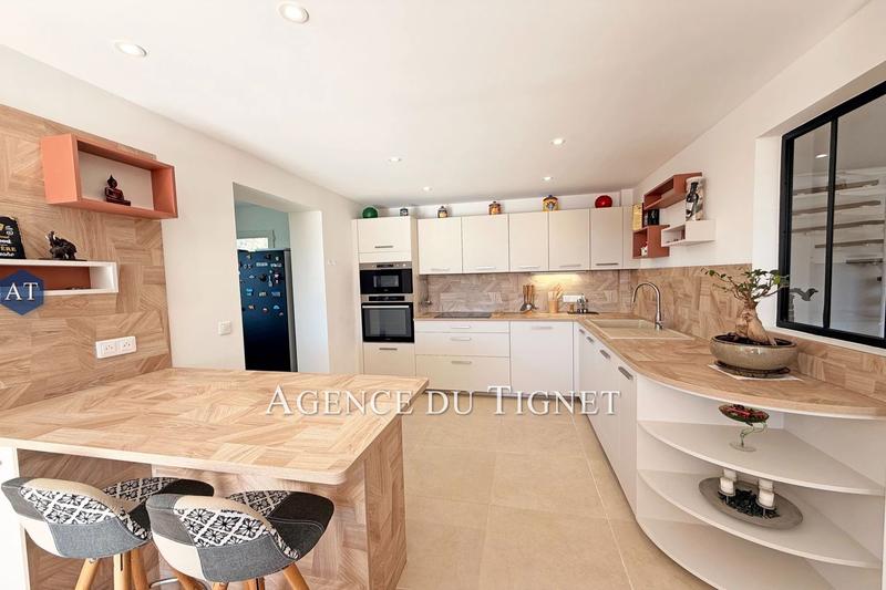 Maison - 148 m² - 5 pièces