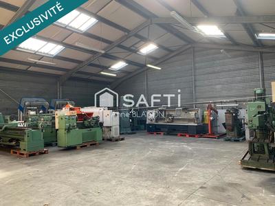 Local commercial - 450 m² - 5 pièces