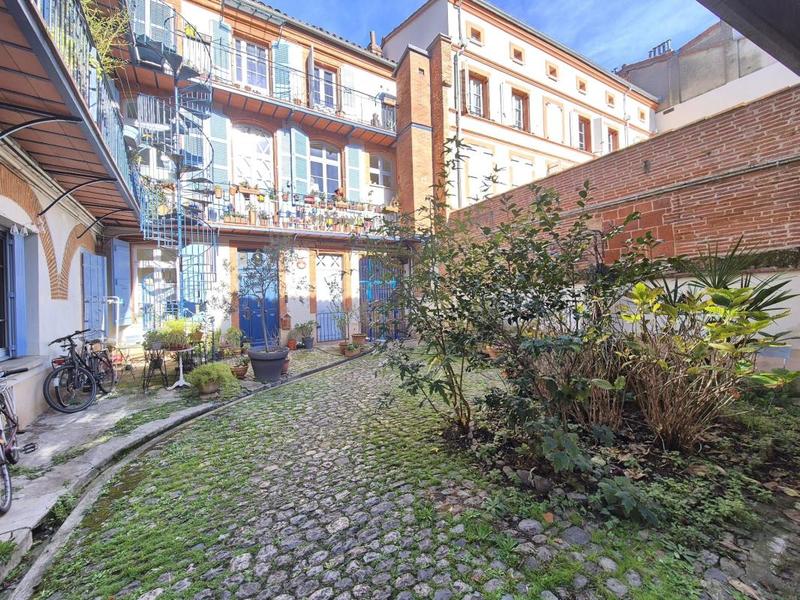 Appartement - 71 m² - 2 pièces