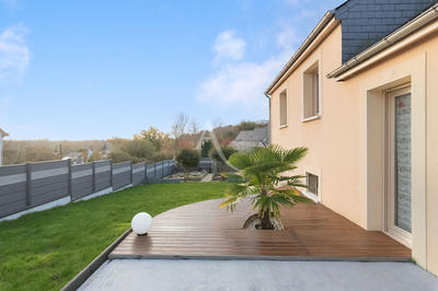 Maison - 108 m² - 6 pièces