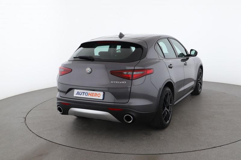 Alfa Romeo Stelvio 2.2 Diesel At8 150 ch