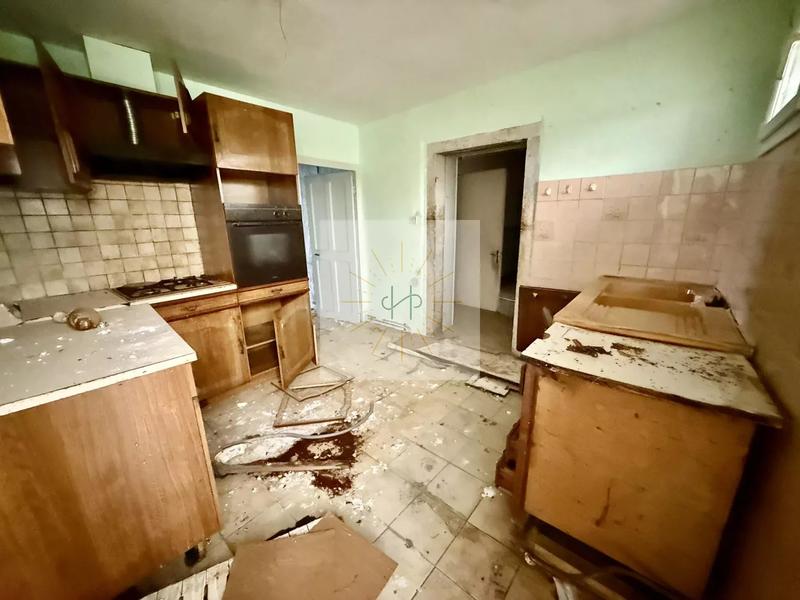 Maison - 143 m² - 6 pièces