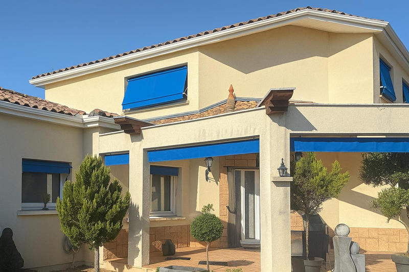 Maison - 283 m² - 7 pièces