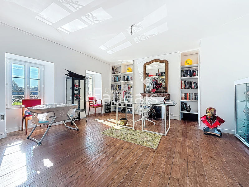 Maison - 160 m² - 7 pièces