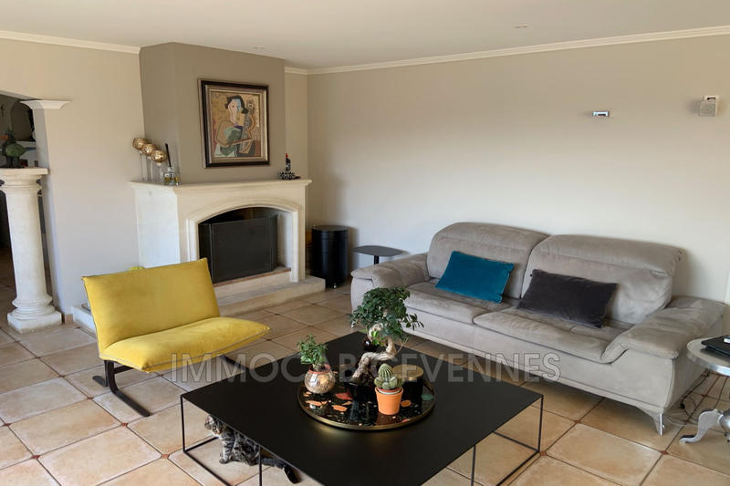 Villa - 176 m² - 6 pièces