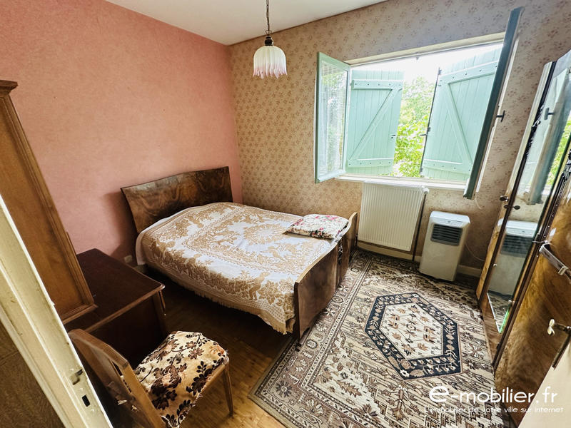 Maison - 145 m² - 6 pièces