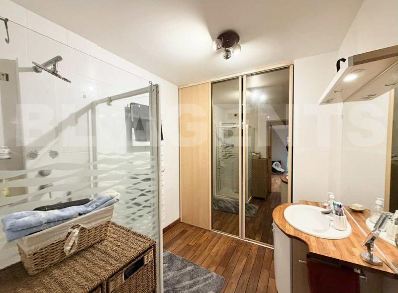 Maison - 145 m² - 6 pièces