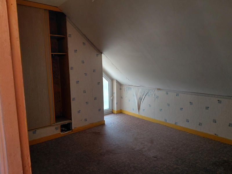 Maison - 167 m² - 7 pièces