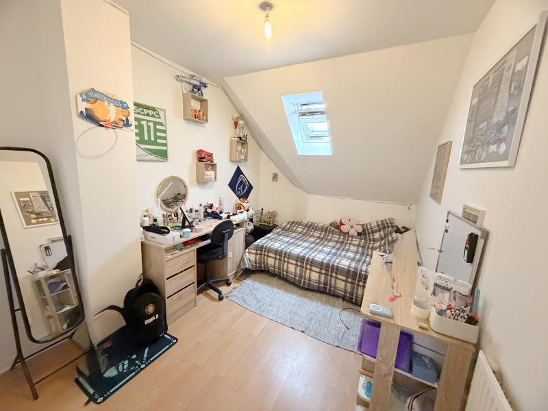 Maison - 84 m² - 4 pièces