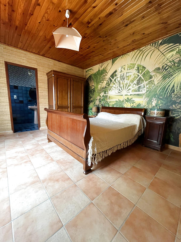 Maison - 185 m² - 5 pièces