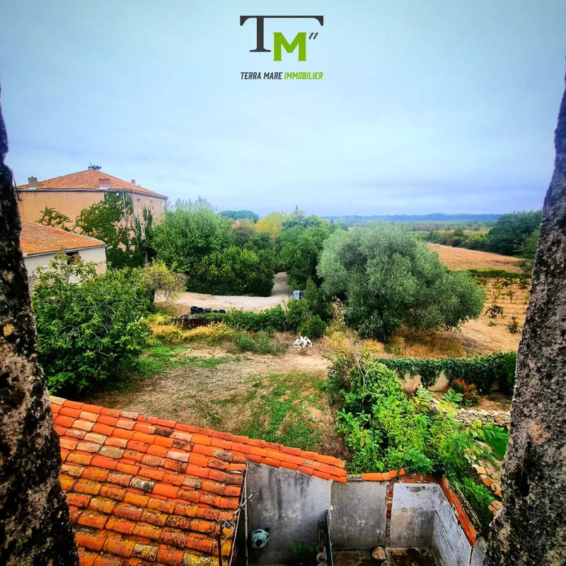 Maison - 240 m² - 5 pièces