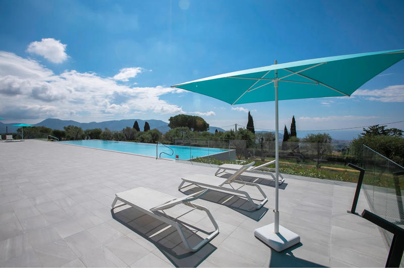 Appartement - 171 m² - 5 pièces