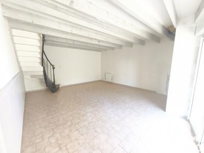 Maison - 77 m² - 4 pièces