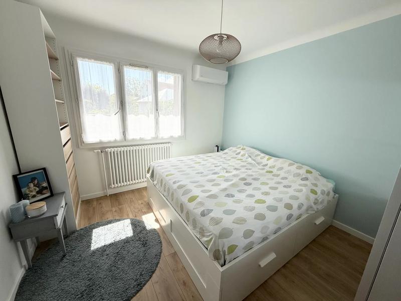 Maison - 161 m² - 8 pièces