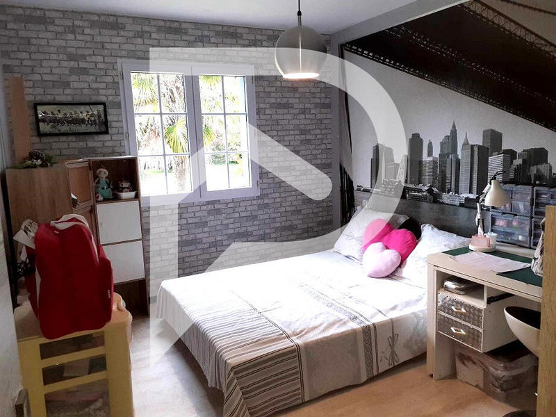 Maison - 153 m² - 6 pièces