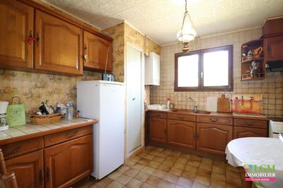 Maison - 92 m² - 4 pièces