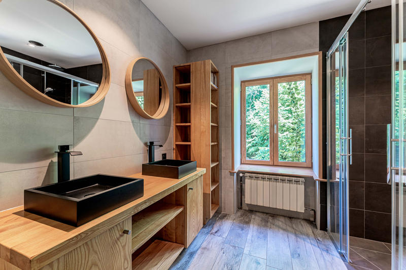 Propriété - 800 m² - 14 pièces