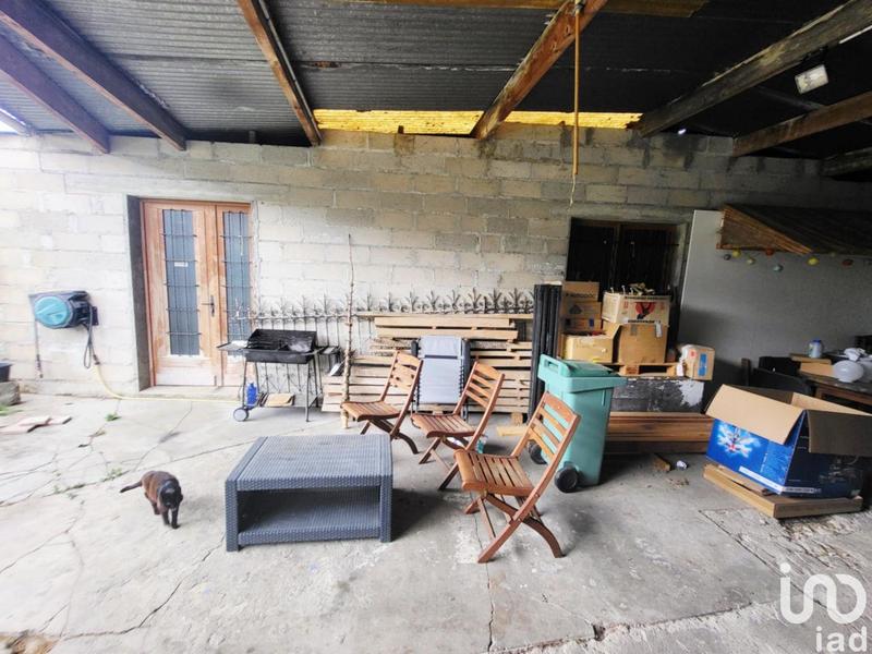 Maison - 180 m² - 5 pièces