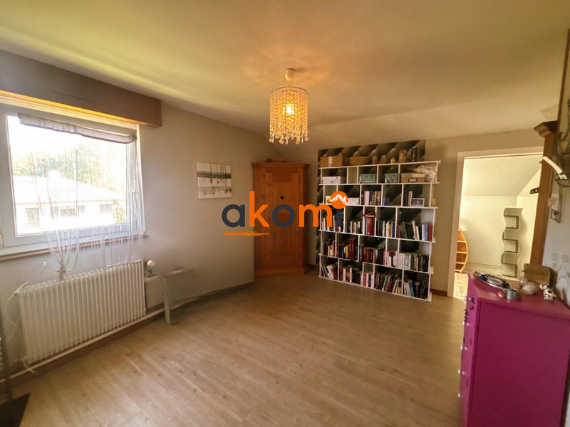 Maison - 140 m² - 5 pièces