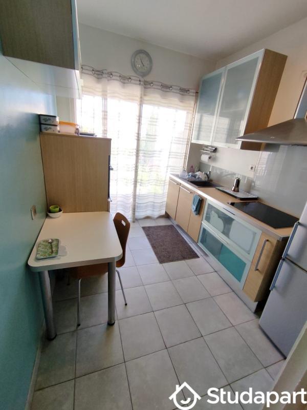 Chambre - 15 m² - 1 pièce