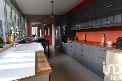 Maison - 200 m² - 6 pièces