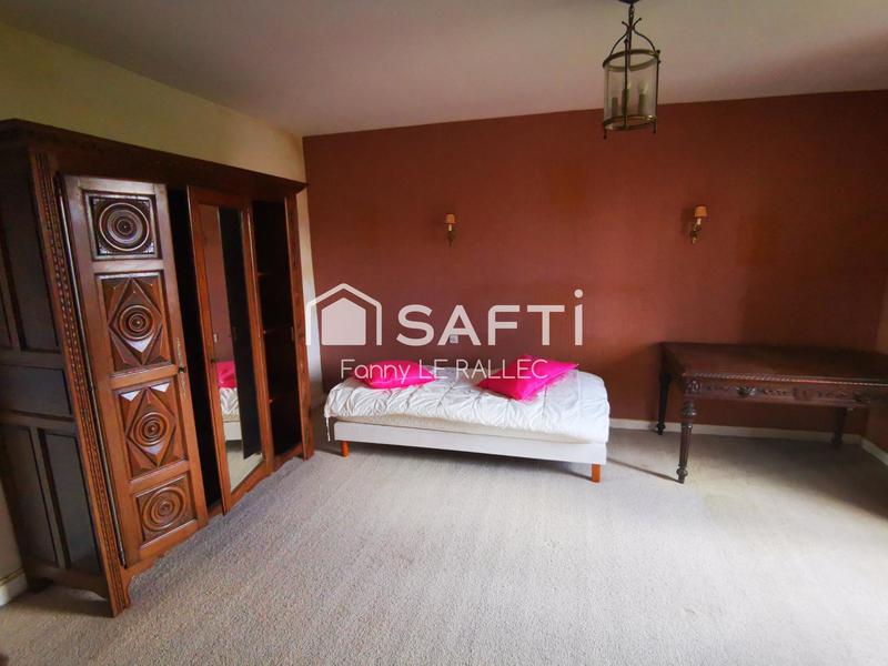 Maison - 140 m² - 7 pièces