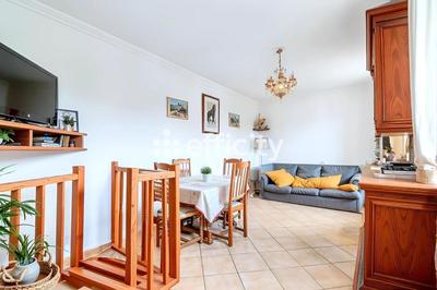 Maison - 49 m² - 4 pièces