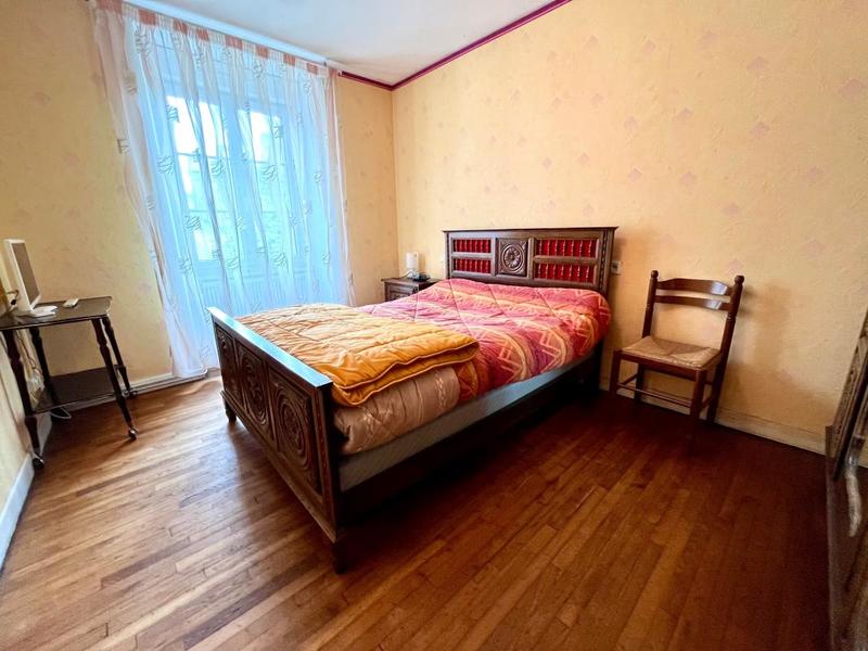 Maison en pierre - 108 m² - 5 pièces